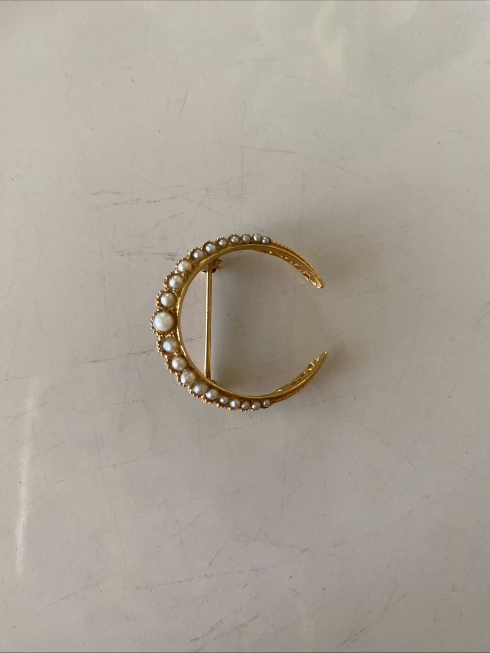 14k Gold Seed Pearl Pin